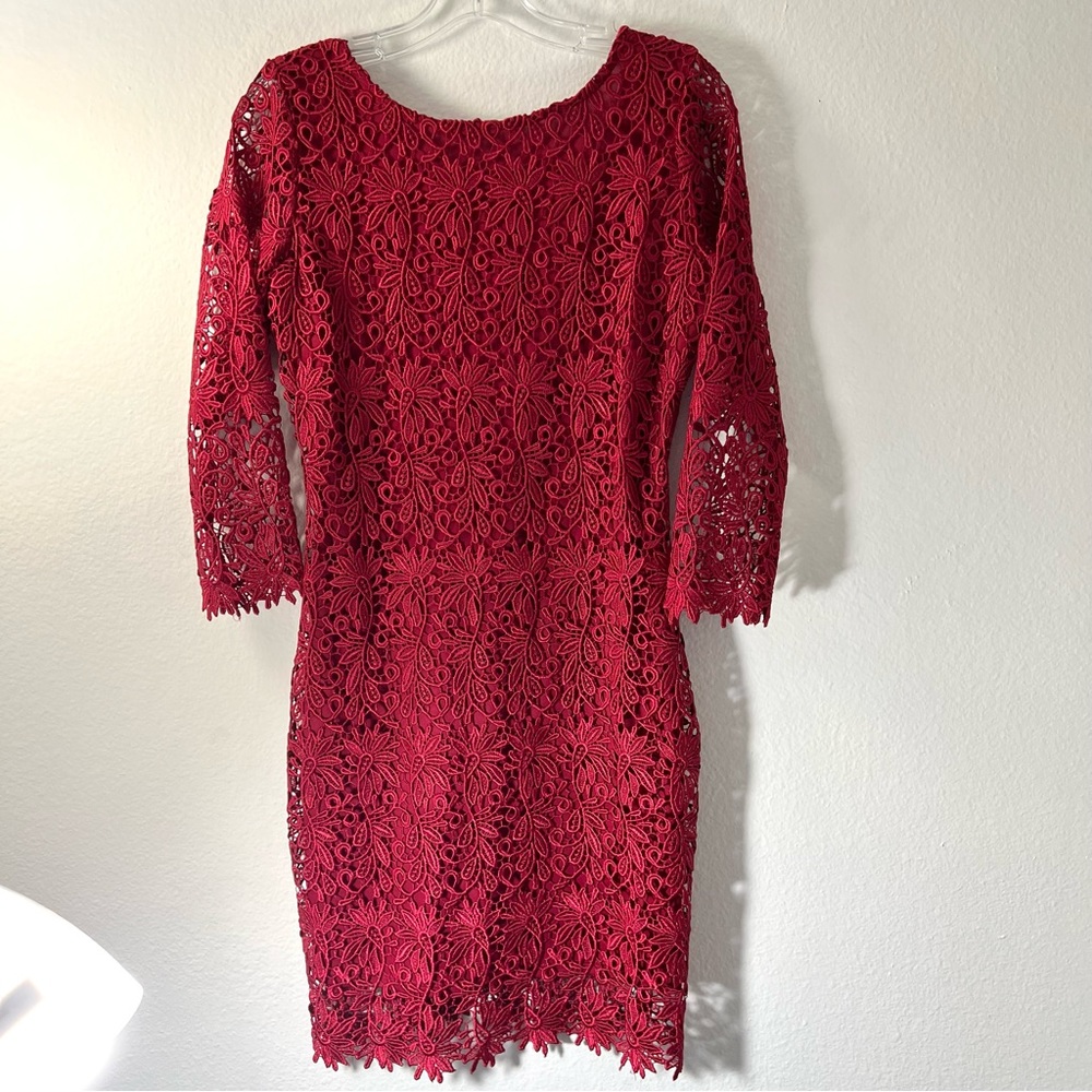 RUBBER DUCKY Production, Inc Lace Dress